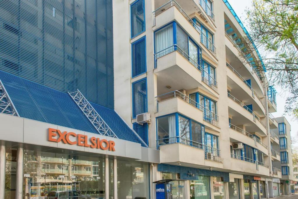 Bratanov Excelsior Apartment Солнечный берег Экстерьер фото